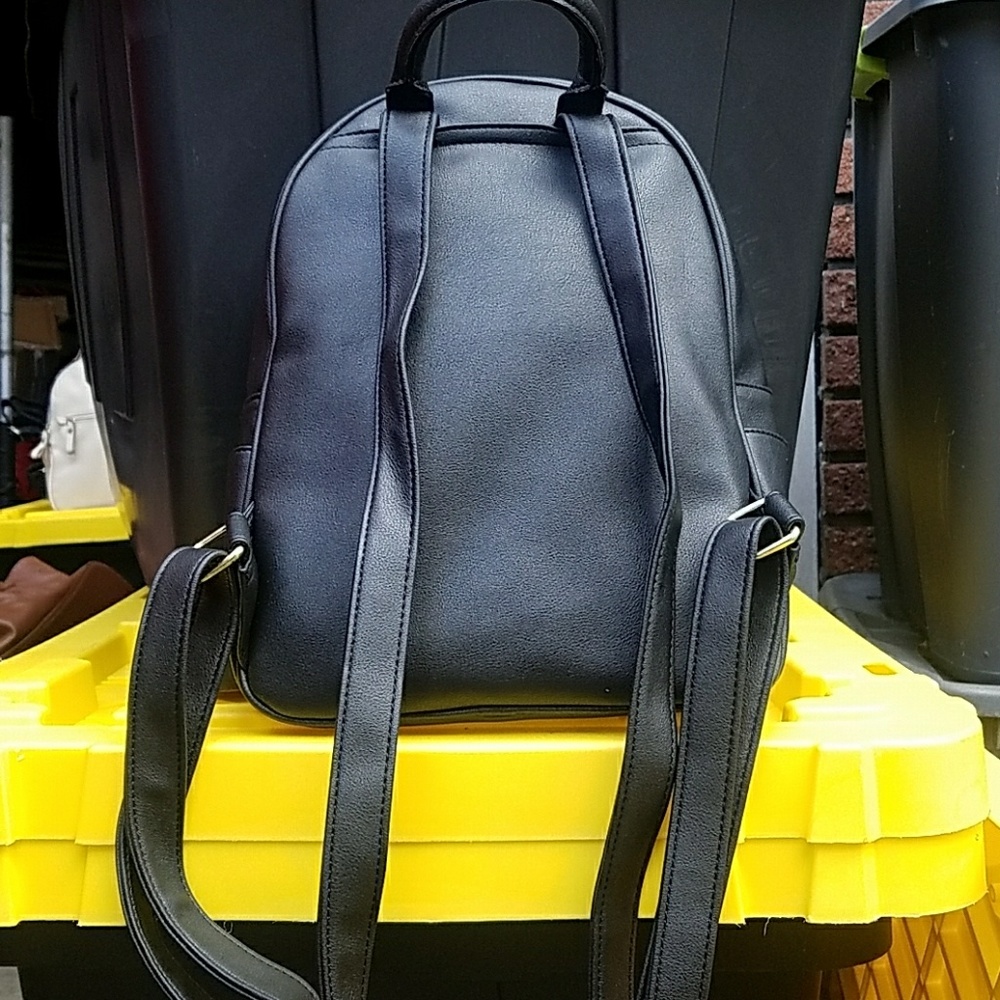 Handbag - Picture 4 of 4
